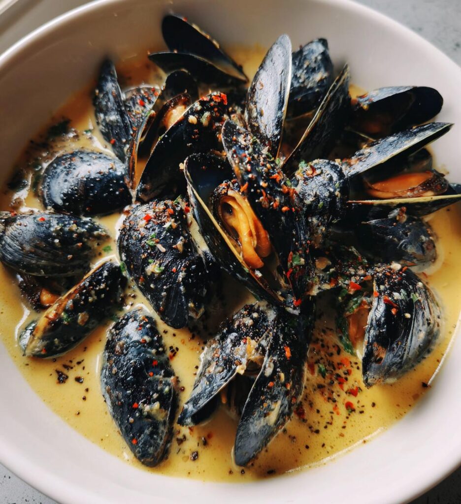 Creamy Mussel Bisque